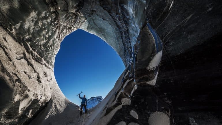 Ouverture de la grotte de glace de Katla