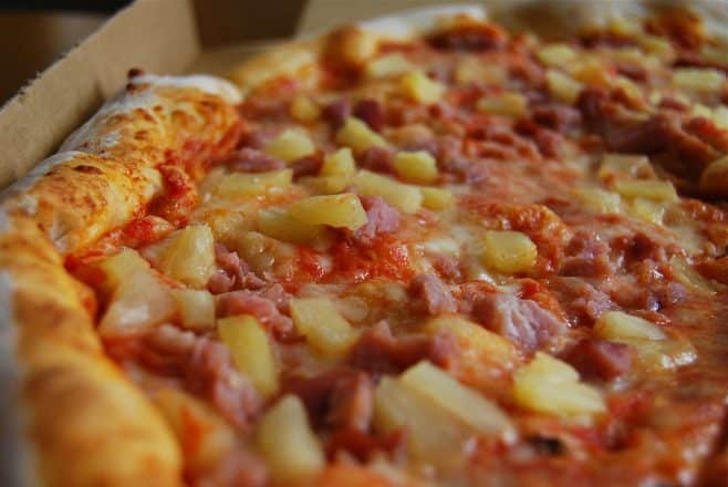 pizza con ananá