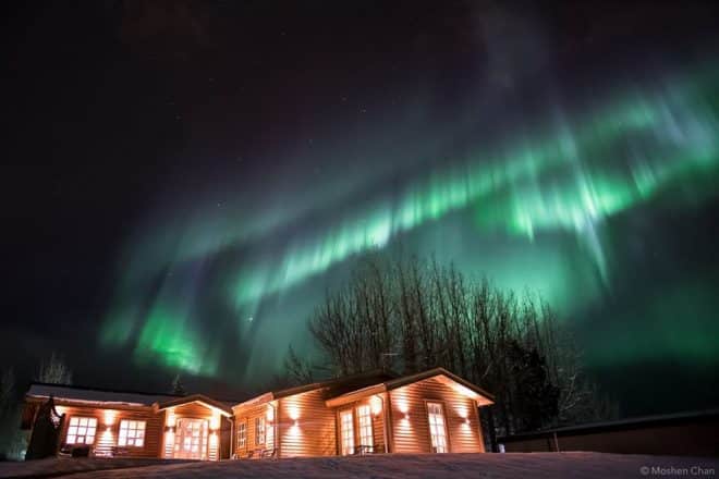 Auroras Boreales sobre el Restaurante Flúðir