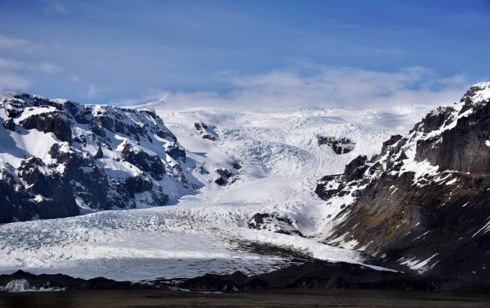 Un enorme glaciar en el sur de Islandia